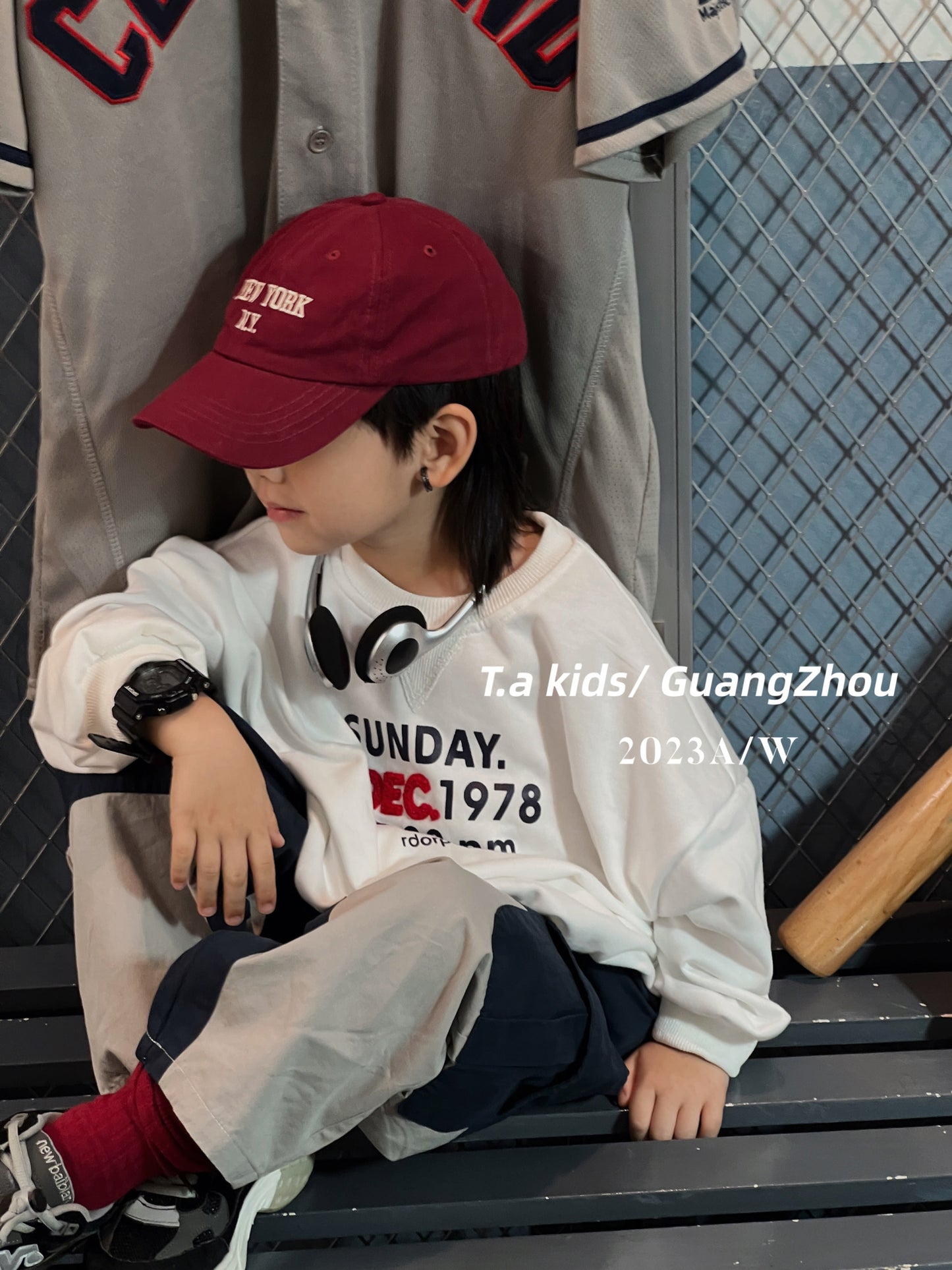 【Promesa】White DEC Sweatshirt