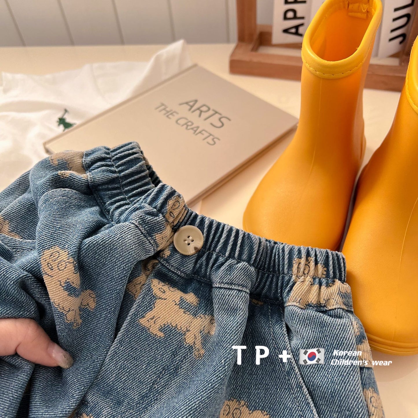 2022 Kids Doggy Printed Denim Shorts